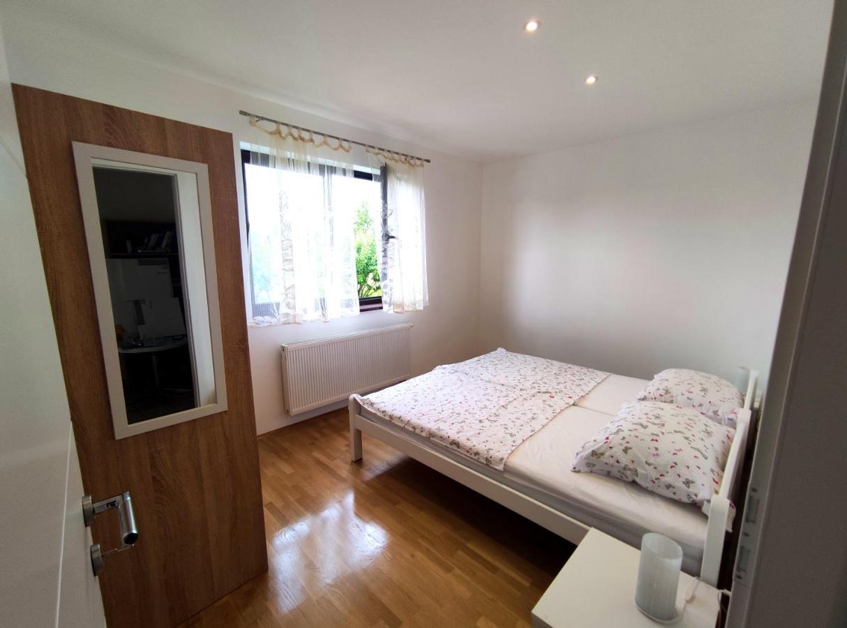 Apartmani Melia Marčelji Exterior foto