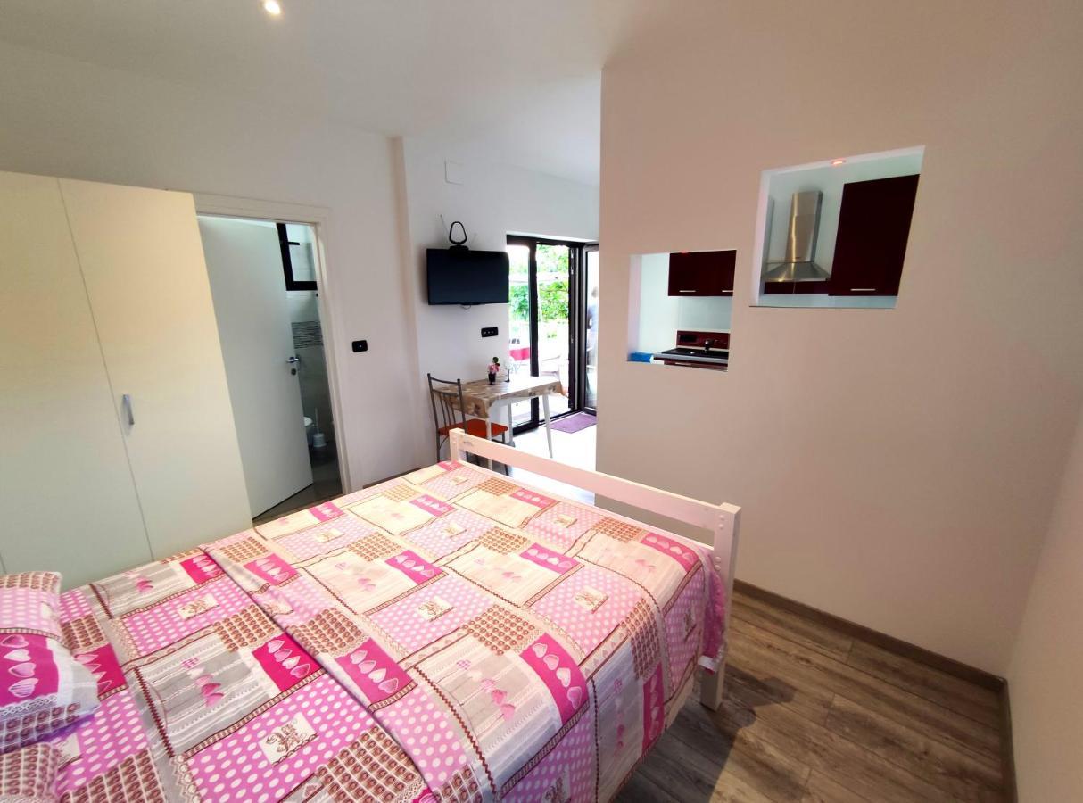 Apartmani Melia Marčelji Exterior foto